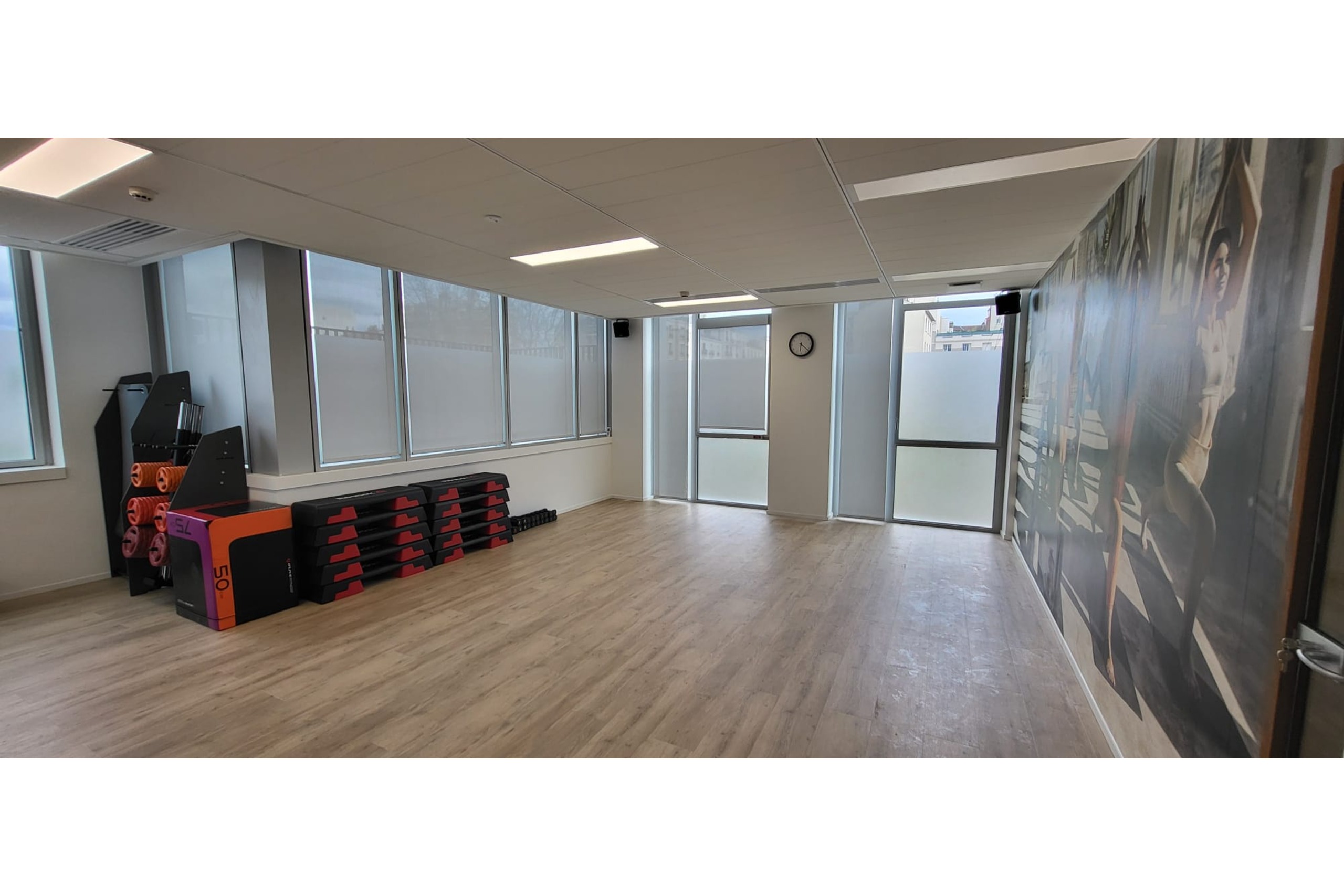 f98c9eea-3f39-4912-814b-db6b56fbc576 (1)